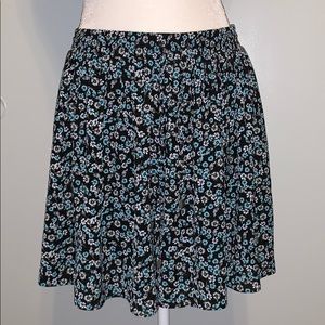 Torrid 2x Black w/Blue Floral Skort Shorts